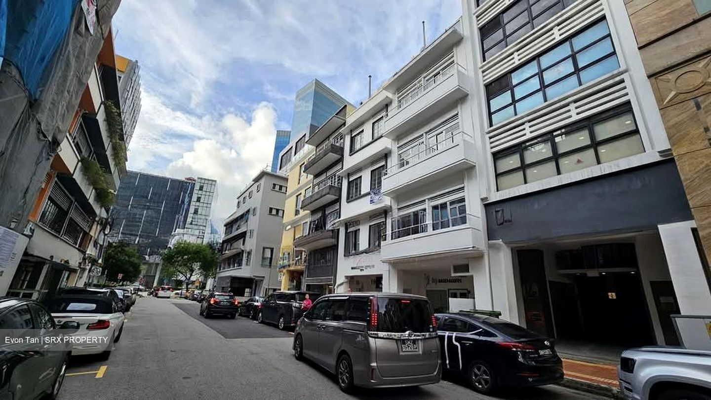 Hongkong Street (D1), Office #555574441
